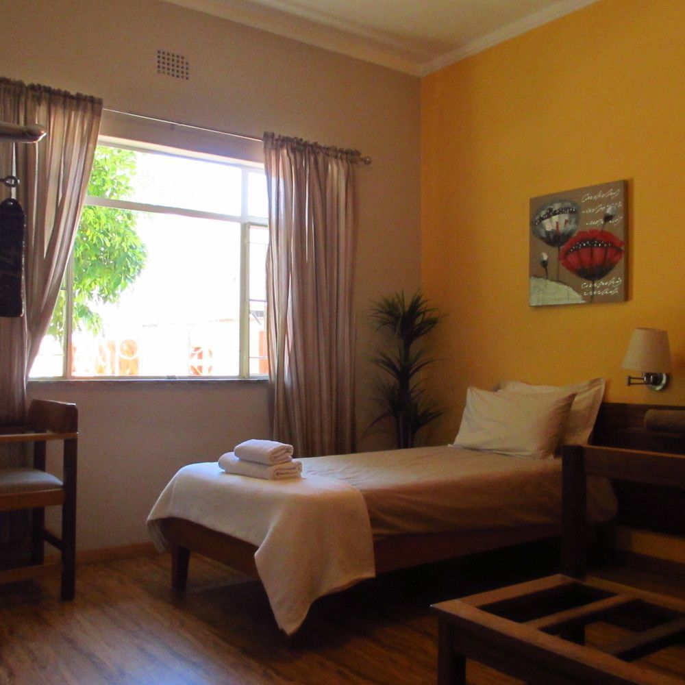 Omaruru Guesthouse Dış mekan fotoğraf